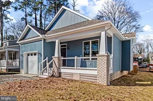 133 6th St, Colonial Beach, VA 22443 - Photo 3