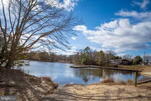 218 Shorewood Dr, Colonial Beach, VA 22443 - Photo 35