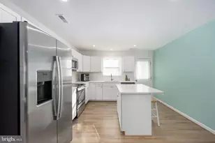218 Shorewood Dr, Colonial Beach, VA 22443 - Photo 9