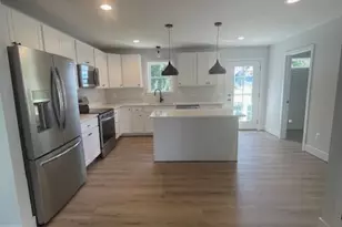 512 Livingstone St, Colonial Beach, VA 22443 - Photo 7