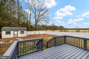 617 Wakefield Dr, Colonial Beach, VA 22443 - Photo 5