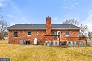 186 E Potomac Dr, Colonial Beach, VA 22443 - Photo 53