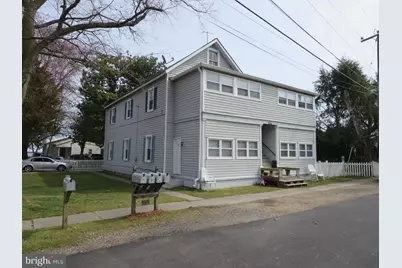 961 Bryant Avenue #B, Colonial Beach, VA 22443 - Photo 1