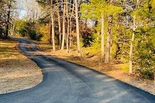 436 Thompson Cir, Colonial Beach, VA 22443 - Photo 9