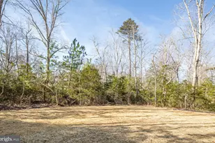 Woodbine Dr, Colonial Beach, VA 22443 - Photo 25