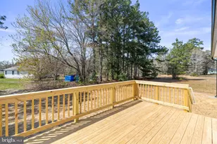 Woodbine Dr, Colonial Beach, VA 22443 - Photo 15