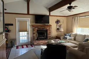 50 Greenway Dr, Colonial Beach, VA 22443 - Photo 3