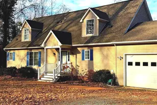 82 Westmoreland Blvd, Hague, VA 22469 - Photo 1