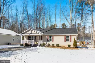 339 Azure Dr, Colonial Beach, VA 22443 - Photo 3