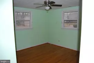 59 Juanita Ln, Colonial Beach, VA 22443 - Photo 5