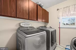 11 1st St, Colonial Beach, VA 22443 - Photo 17