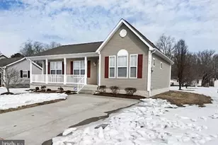 106 Linda Ln, Colonial Beach, VA 22443 - Photo 1