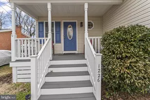 1226 Bancroft Ave, Colonial Beach, VA 22443 - Photo 3