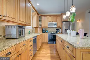 202 Santa Maria Ave, Colonial Beach, VA 22443 - Photo 25