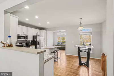 307 Monroe Point Dr, Colonial Beach, VA 22443 - Photo 9