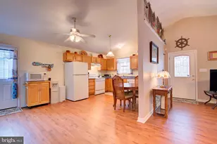 2005 McKinney Blvd, Colonial Beach, VA 22443 - Photo 11