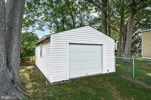 412 Marshall Ave, Colonial Beach, VA 22443 - Photo 45