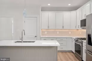 709 Garfield Ave, Colonial Beach, VA 22443 - Photo 17