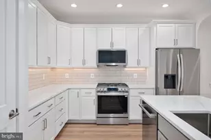 709 Garfield Ave, Colonial Beach, VA 22443 - Photo 15