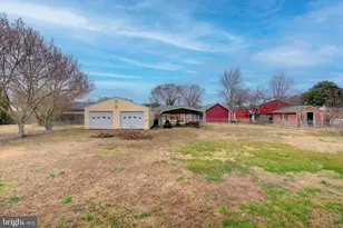 62 Darl Cir, Colonial Beach, VA 22443 - Photo 9