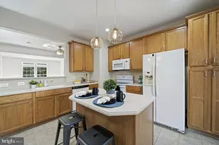 409 Monroe Pt Dr, Colonial Beach, VA 22443 - Photo 7