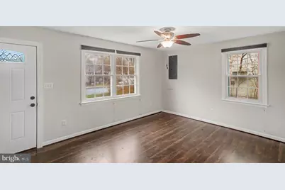 217 Locust Avenue, Colonial Beach, VA 22443 - Photo 7