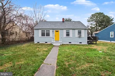 217 Locust Avenue, Colonial Beach, VA 22443 - Photo 1
