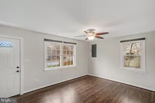 217 Locust Ave, Colonial Beach, VA 22443 - Photo 5