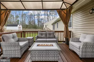 84 Pinewood Ln, Colonial Beach, VA 22443 - Photo 23