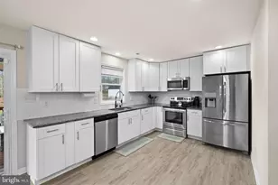 84 Pinewood Ln, Colonial Beach, VA 22443 - Photo 13