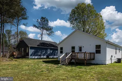 669 Lakeview Drive, Colonial Beach, VA 22443 - Photo 5