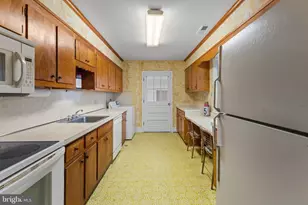 375 Hickory Point Dr, Montross, VA 22520 - Photo 33