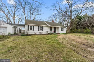 375 Hickory Point Dr, Montross, VA 22520 - Photo 17