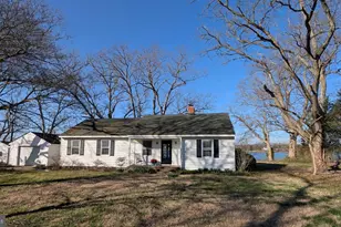 375 Hickory Point Dr, Montross, VA 22520 - Photo 1