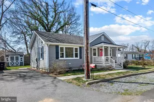 106 Jefferson St, Colonial Beach, VA 22443 - Photo 3