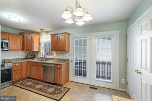 198 Cedar Ln, Colonial Beach, VA 22443 - Photo 11