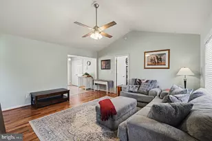 198 Cedar Ln, Colonial Beach, VA 22443 - Photo 7