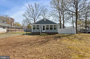 1216 Marshall Ave, Colonial Beach, VA 22443 - Photo 3