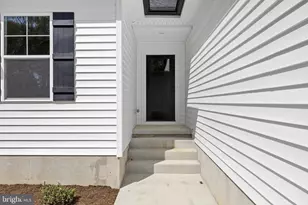 177 Woodmount Dr, Colonial Beach, VA 22443 - Photo 3