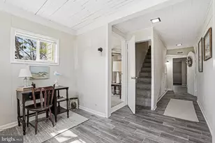 31 Bancroft Ave, Colonial Beach, VA 22443 - Photo 3