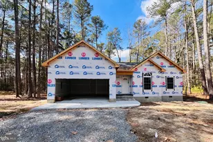 106 Erica Dr, Montross, VA 22520 - Photo 1