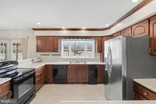 2383 Rappahannock Rd, Colonial Beach, VA 22443 - Photo 13