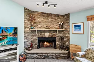 121 11th Street S, Colonial Beach, VA 22443 - Photo 9