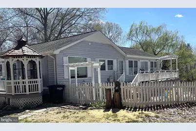 3400 Riverview Drive, Colonial Beach, VA 22443 - Photo 7