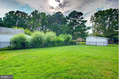 3003 Riverview Dr, Colonial Beach, VA 22443 - Photo 9