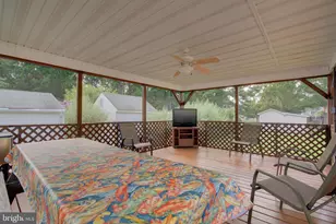 3003 Riverview Dr, Colonial Beach, VA 22443 - Photo 17