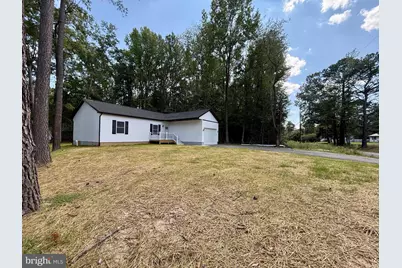 959 Mattox Avenue, Colonial Beach, VA 22443 - Photo 11