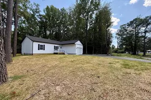 959 Mattox Ave, Colonial Beach, VA 22443 - Photo 11