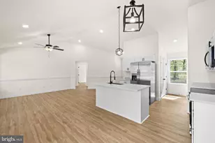 17 Lilly Way, Colonial Beach, VA 22443 - Photo 19