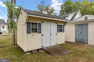 315 Lawrence Ln, Colonial Beach, VA 22443 - Photo 25